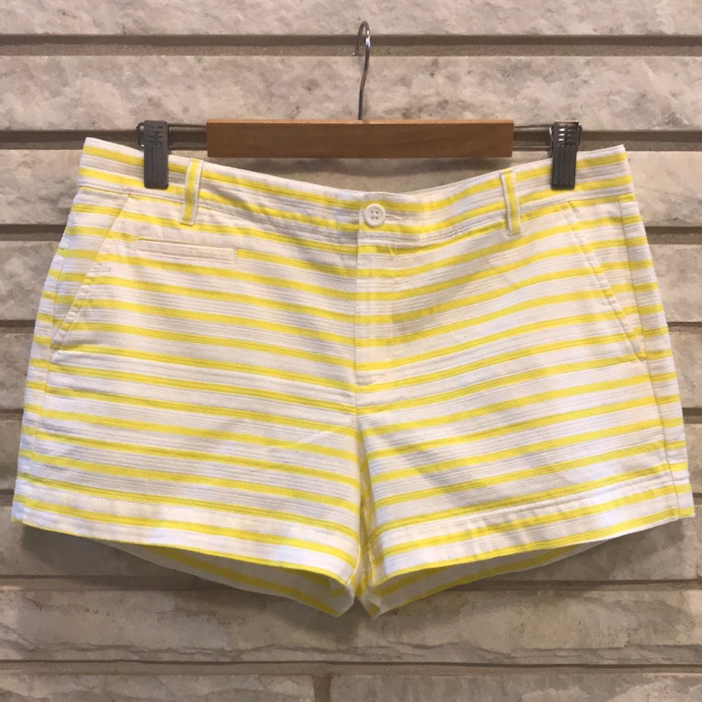 GAP SHORTS